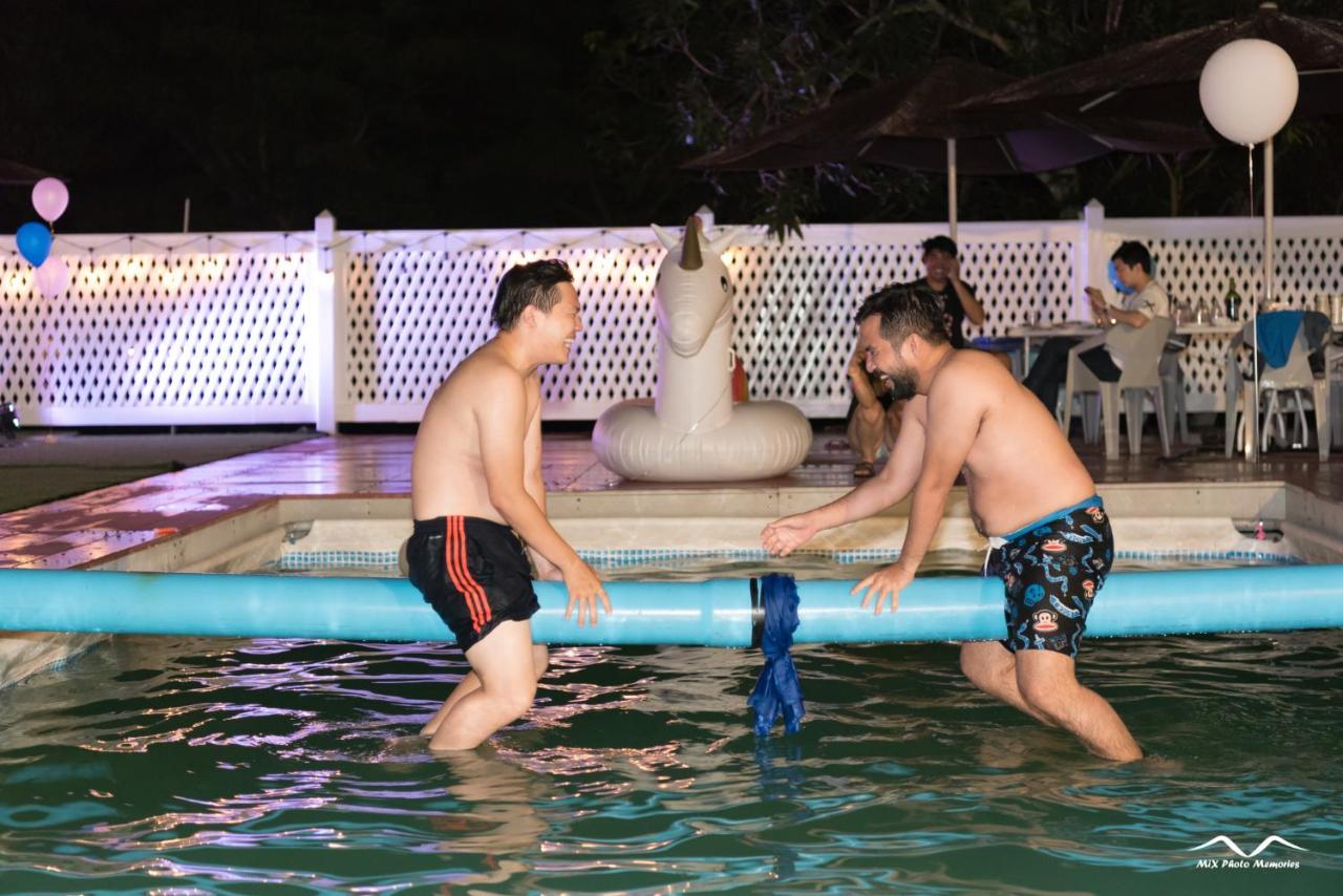 Thongsomboon Club Hotel Пакчонг Экстерьер фото